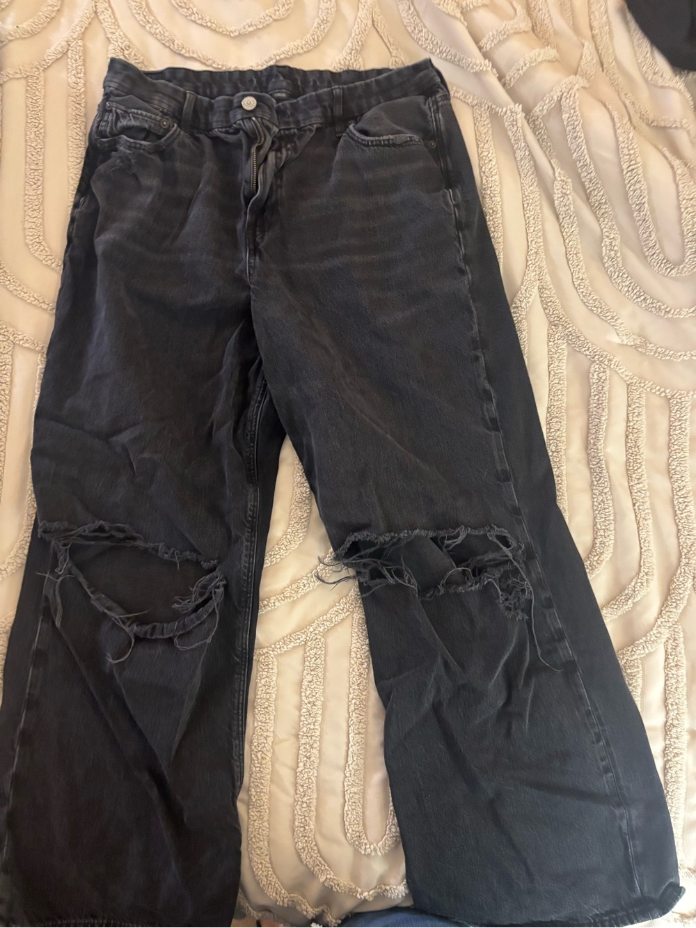 American Eagle Outfitters Black Distressed Wide-Leg Jeans